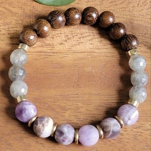 Amethyst & Labradorite Bracelet